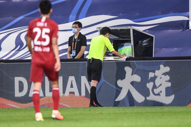 瑞超对决：埃尔夫斯堡状态下滑，赫根客场无忧抢分？